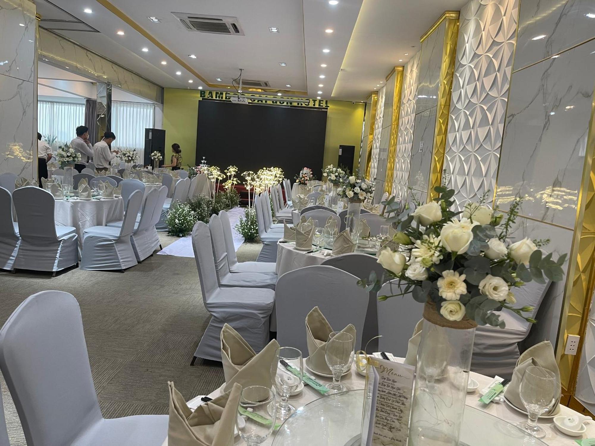 Khach San Bamboo Sai Gon Hotel โฮจิมินห์ซิตี้ ภายนอก รูปภาพ